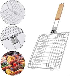 Panier de barbecue pliable en fer avec poignée en bois pour camping en plein air, idéal pour grillades et poisson - Product Image 5