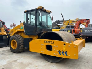 Rodillo Vibratorio XS223J de Segunda Mano, Listo para el Campo, Compactador de un Solo Tambor para Nivelación y Compactación en Sitios Rurales - Product Image 3