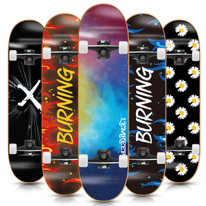 <span class=keywords><strong>Petit</strong></span> skateboard double rocker double kick pour débutants, plateau <span class=keywords><strong>en</strong></span> <span class=keywords><strong>bois</strong></span> d'érable avec roulettes <span class=keywords><strong>en</strong></span> PU, utilisation <span class=keywords><strong>en</strong></span> extérieur, pour garçons, filles, enfants, adolescents, 150 kg - Product Image 1