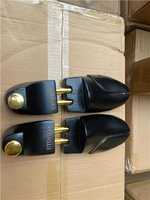 Civière de chaussure en bois de pin Offre Spéciale noir peint arbre à chaussures en bois pour chaussures en cuir
