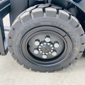 מכירה חמה ce מוסמך 3 טון מלגזה עבור מחסנים צריכת דלק נמוכה עבור פעולות בעירה פנימית - Product Image 6