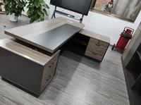 Bureau de direction de luxe avec double armoire et chaise, combinaison simple et moderne, grande table de classe pour patron, directeur, PDG