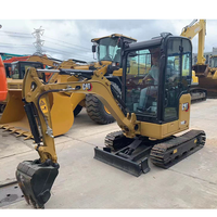 Mini-chargeuse CAT 302 d'occasion (95% neuve) avec cabine climatisée, ultra-compacte, idéale pour les travaux de construction, prête à être expédiée, faible nombre d'heures de fonctionnement