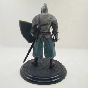 Vente en gros de figurines de <span class=keywords><strong>jeu</strong></span> personnalisées en PU PVC, figurine Black Knight <span class=keywords><strong>Dark</strong></span> <span class=keywords><strong>Souls</strong></span>, figurine de bande dessinée, figurine d'anime - Product Image 3