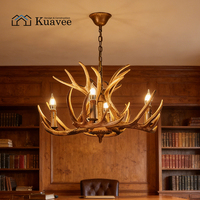 Lustre en résine grand format style américain avec bois de cerf pour projets hôteliers, salon et loft