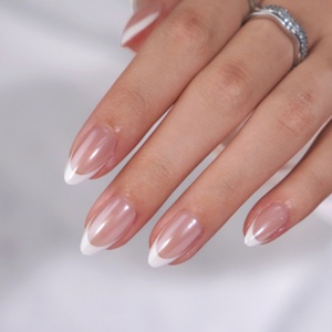 Uñas Postizas Francesas de 30 Piezas con Punta Francesa, Uñas Postizas Cortas, Set de Manicura, Uñas Postizas Francesas Glaseadas con Forma de Almendra, con Pegamento - Product Image 2