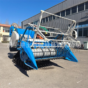 Cosechadora de Granos Huatu de 15 HP con Transmisión por Engranajes - Product Image 1