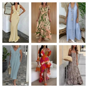 Vêtements d'occasion pour femmes en gros : Robes décontractées d'été, Balles de vêtements usagés, Vêtements mixtes, Blouses pour femmes, Stock de marques de seconde main - Product Image 4