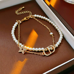 Collier français rétro haut de gamme lettre étoile perle pour femmes lumière luxe polyvalent double couche clavicule chaîne - Product Image 2