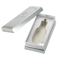 Boîte cadeau rigide à couvercle rabattable en papier de luxe avec insert intérieur de forme spéciale personnalisée pour cosmétiques