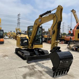 Excavatrice Cat 306.5 d'occasion à prix abordable avec équipements de terrassement EPA à vendre à Shanghai - Product Image 2