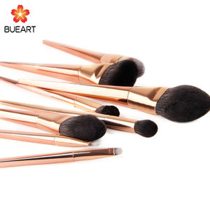 DailyQueen ensemble de pinceaux de maquillage professionnel pour femmes 8 pièces pinceaux de beauté en placage en forme de coeur en or rose utilisés avec le blaireau - Product Image 1