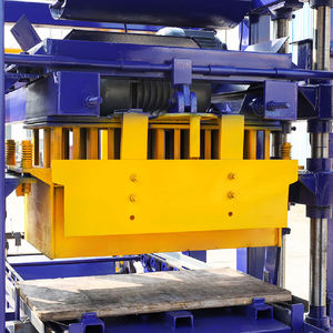 QT4-26 Blok Yapma Makinesi Otomatik Beton Çimento Pompası Makinesi Tuğla Yapma Makinesi - Product Image 4