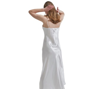 Ropa de Dormir de Seda Pura de Lujo al por Mayor, Camisón de 22 Momme, Vestido de Seda 100% Pura para Mujer - Product Image 4