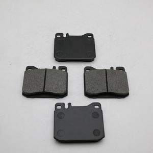 Autopartes Pastillas de freno 0014207820 000 420 65 20 001420782067 para <span class=keywords><strong>Mercedes</strong></span>-Benz W114 W115 W116 S123 W123 Fabricación de piezas de automóviles - Product Image 1