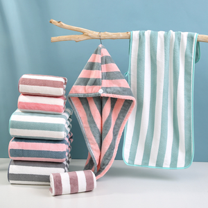 Serviette en molleton de corail en <span class=keywords><strong>microfibre</strong></span> de haute qualité serviette de bain sèche ensemble de trois pièces absorbant l'eau serviette de visage à séchage rapide achats en ligne - Product Image 2