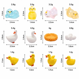 Mini-canards en résine en gros, figurines réalistes de canards et de canetons, décorations de jardin miniatures qui brillent dans le noir, micro-paysages - Product Image 2
