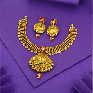 Collar de oro tradicional con pendientes, joyería nupcial india antigua, diseño floral, estilo templo, conjunto elegante para ocasiones festivas. - Product Image 1