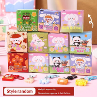 Kawaii Anime Creatieve plastic sleutelhanger voor kinderen, praktische prijzen, klasbeloning, leerlingenhanger, kleuterschool cadeau, pop