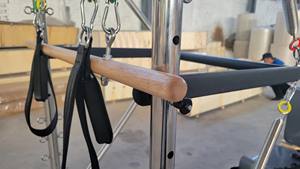 Équipement de réformateur de Pilates demi-trapèze en aluminium avec logo personnalisé à bas prix avec tour pour l'<span class=keywords><strong>exercice</strong></span> de Fitness en studio - Product Image 5