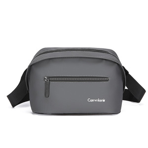 Bolso Bandolera de Nylon para Hombre, Pequeño, Impermeable, con Cierre de Cremallera, para Uso Diario, con Decoración de Logotipo - Product Image 3