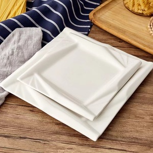 Assiettes européennes personnalisées de luxe en relief, restaurant de mariage, hôtel, <span class=keywords><strong>assiette</strong></span> carrée en porcelaine <span class=keywords><strong>blanche</strong></span>, <span class=keywords><strong>assiette</strong></span> pour nourriture occidentale - Product Image 3