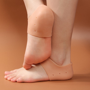 Couvre-talon en <span class=keywords><strong>silicone</strong></span> Chaussettes anti-fissures pour hommes et femmes Hydratant Anti-abrasion Foot Pa - Product Image 4