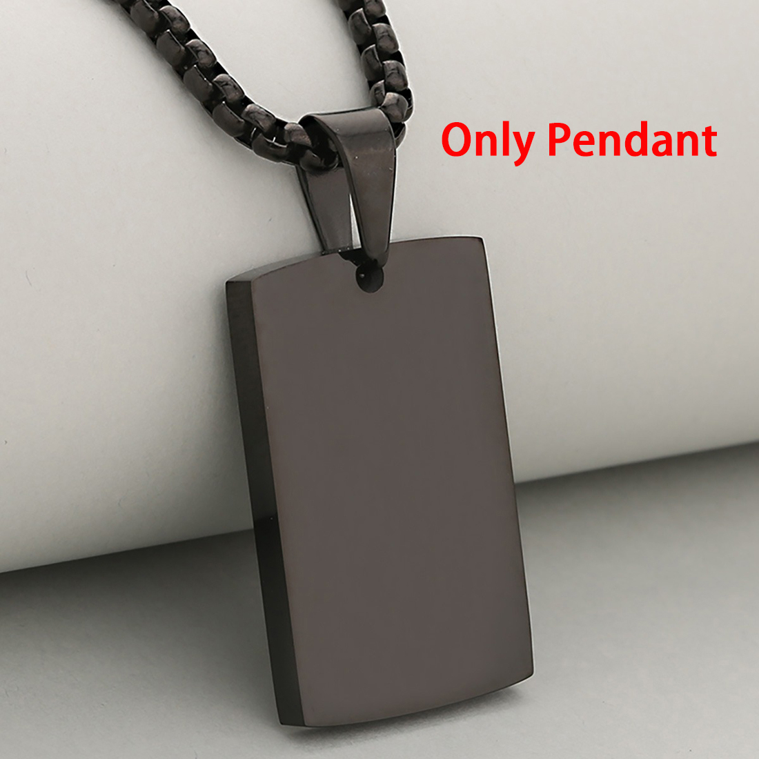 Pendentif noir