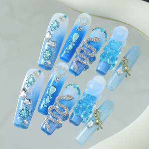 Faux ongles à presser faits main, longs, forme cercueil, couvrance totale, motif étoile et papillon, en acrylique de luxe, prix usine, vente en gros - Product Image 1