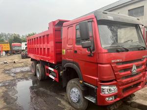 Camion benne lourd Sinotruk Howo 6X4, 371 CV, diesel, transmission manuelle, capacité 31-40T, transport d'engins - Product Image 4