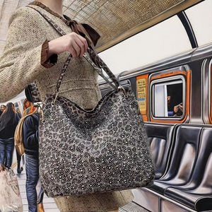 2025 Luxurious High-End Women's <b>Large</b> Capacity Diamond Embossed Tote <b>Bag</b> <b>Crossbody</b> PU Lining Zipper Closure Shoulder <b>Bag</b> - Product Image 6