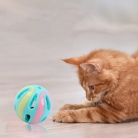Mainan Kucing Grosir Bola Jaring Dengan Lonceng, Mainan Lonceng Bola Plastik Warna-warni Aneka Ragam Untuk Hewan Peliharaan