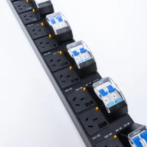 Factory outlet 20-bits Chinese lockable vertically mounted breaker meter PDU rack cabinet socket provides branch circuit protect