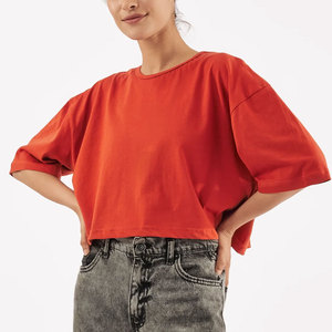 เสื้อยืดครอปท็อปสมัยใหม่ของผู้หญิงแขนสั้นผ้ายืดนุ่มสบายเสื้อผ้าลำลองสำหรับทุกวันสไตล์ฤดูร้อนเสื้อยืดครอปท็อปผู้หญิง - Product Image 5