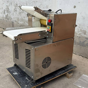 Mélangeur de pâte à <span class=keywords><strong>pain</strong></span> et à pizza de sortie <span class=keywords><strong>d</strong></span>'usine avec composant de noyau de moteur 220V - Product Image 5