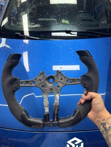 Volante de fibra de carbono negro para BMW 4 m M4 M4 F82m4 M4f82 F82 M4cs M4 F32 F33 F36 420i 428i <span class=keywords><strong>430i</strong></span> 435i 440i - Product Image 6