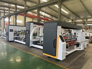 Machine à plier, coller et coudre entièrement automatique 2600 pour boîtes en carton ondulé - Product Image 1