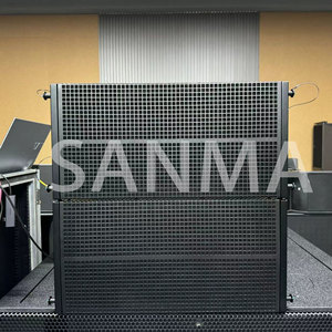 ลำโพงไลน์อาร์เรย์คู่ขนาด 10 นิ้ว รุ่น Q210 ระบบเสียงแอคทีฟสำหรับงานแสดงดนตรี - Product Image 1