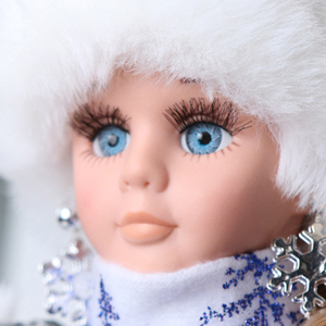 Decoración Navideña Eléctrica SOTE, <span class=keywords><strong>Snegurochka</strong></span> Rusa Hecha a Mano, Diseño Moderno Musical en Azul y Plateado, Juguete de Peluche - Product Image 4