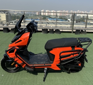 มอเตอร์ไซค์สปอร์ตใหม่ 60V/72V 2000W/3000W จักรยานยนต์ไฟฟ้าความเร็วสูง 100 กม./ชม. ระยะทางไกล 200 กม. สกู๊ตเตอร์ 2 ล้อ - Product Image 1