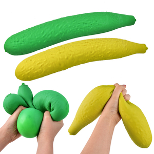 Nuevos Juguetes Blandos Gigantes Extra Grandes y Suaves con Forma de Pepino para Aliviar el Estrés, Juguetes Sensoriales TPR de Levantamiento Lento - Product Image 3