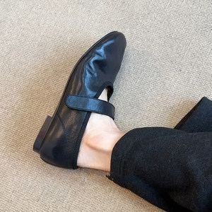 Zapatos Casuales Cómodos y Versátiles para Mujer, Modelo 2026, con Cierre de Velcro, Punta Redonda, Diseño Simple - Product Image 3