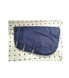 Couvre-cou de cheval à couverture intégrale avec boucles réglables et coutures renforcées pour une utilisation prolongée - Product Image 1