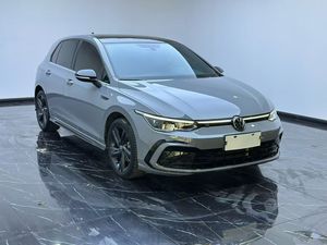 Auto Usado Volkswagen <span class=keywords><strong>Golf</strong></span>, 2023 280TSI DSG <span class=keywords><strong>R</strong></span>-<span class=keywords><strong>Line</strong></span> Lite - Product Image 2