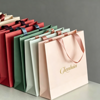 Sacs en papier blanc recyclables pour commandes en gros, service de personnalisation du logo, haute capacité de charge (6-9 kg) pour les besoins d'emballage de marque