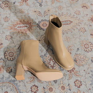 รองเท้าหนังวัวแท้สำหรับผู้ชาย รุ่น S0068X แบบสวม ลายพราง ประดับมุก น้ำหนักเบา ปักลาย แต่งงาน ปลายเหล็ก - Product Image 3