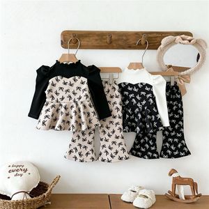 Nueva versión coreana, 26 conjuntos de pantalones acampanados con lazo para niños y niñas, disponibles en primavera y otoño. - Product Image 1