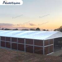 Équipement d'écurie portable ABILD, boxes pour chevaux, panneaux mobiles, façades de boxes pour chevaux, construction
