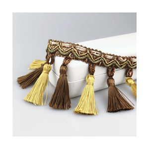 Nastro con Frange e <span class=keywords><strong>Nappe</strong></span> in 100% Poliestere, Accessori Fatti a Mano <span class=keywords><strong>per</strong></span> Cucito, Bordature <span class=keywords><strong>per</strong></span> <span class=keywords><strong>Tende</strong></span> e Tessuti - Product Image 1