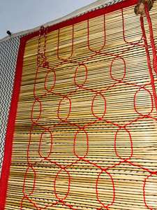 มู่ลี่ไม้ไผ่แบบม้วน รุ่นโมเดิร์น เงางาม ขนาด 4x5 ฟุต คุณภาพสูง ทำด้วยมือ พร้อมม่านบังตาขนาดเล็กและบานประตู - Product Image 5